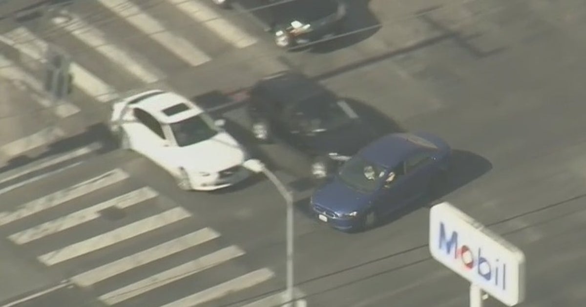Hollywood police chase involving suspected DUI driver ends in crash ...