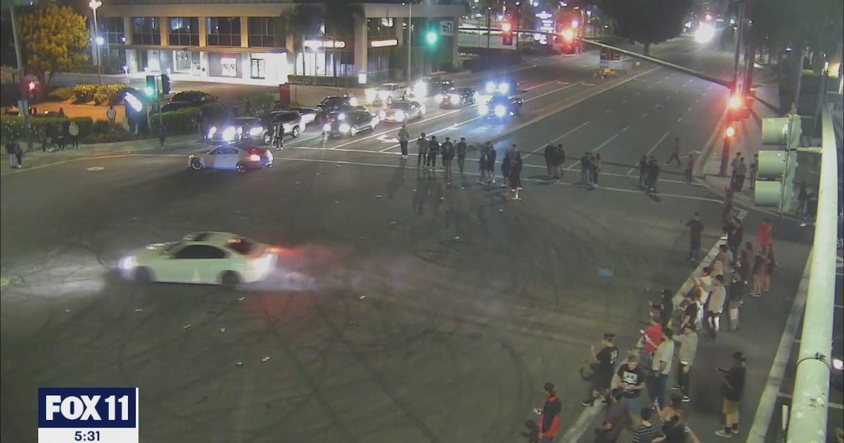 Watching a street race? You could be fined $1,000 in Santa Ana | FOX 11 ...