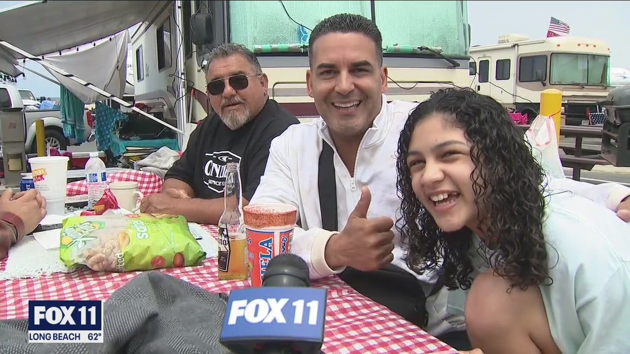 Scores of beach-goers packed SoCal coastline for Memorial Day weekend - Vimarsana News