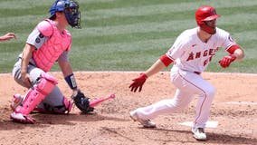 Walsh's 2-run double propels Angels to 2-1 win over Dodgers