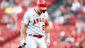 Angels star Mike Trout out 6 to 8 weeks due to calf strain