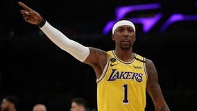 Lakers' Kentavious Caldwell-Pope robbed at gunpoint as thieves make off with $150,000 worth of goods: report