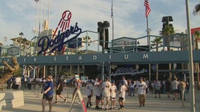 Fans pack Dodger Stadium as California allows full-capacity games