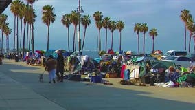 Bonin announces program to confront homeless crisis at Venice Beach; plans to fully reopen beach for public