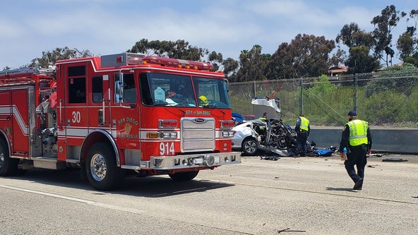 2 SoCal police officers struck, killed by wrong-way driver