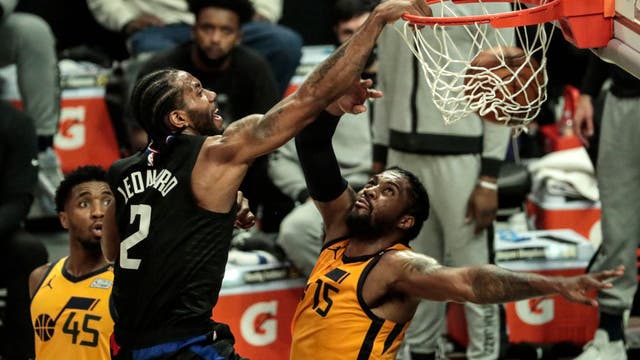 LA Clippers await Kawhi Leonard's decision on contract option