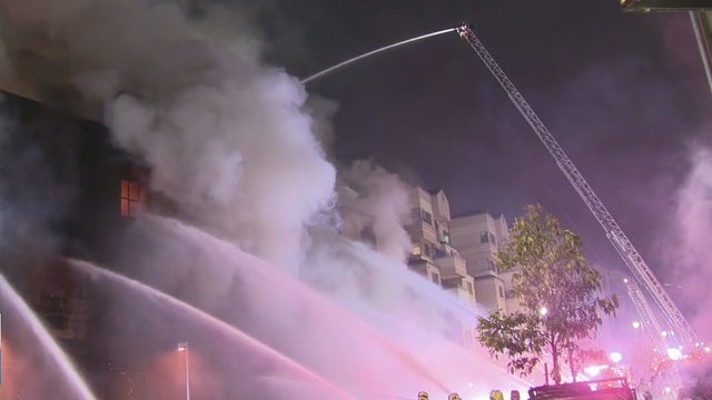 ‘Small explosions’ heard from commercial building fire in downtown LA