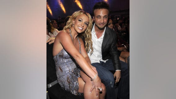 Britney Spears retiring? Longtime manager submits resignation