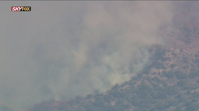 Tumbleweed Fire: Crews contain blaze that sparked along 5 Freeway near Gorman