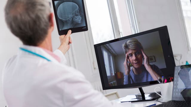 More fatty fish and fewer vegetable oils can reduce migraines, study finds