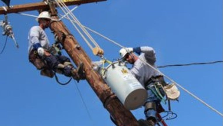 PG&E crew at work