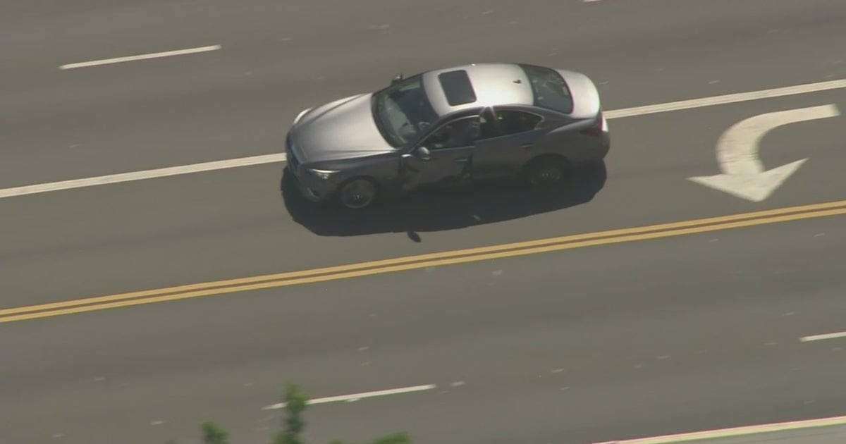 Suspect in custody after leading LAPD on chase across West LA | FOX 11 ...