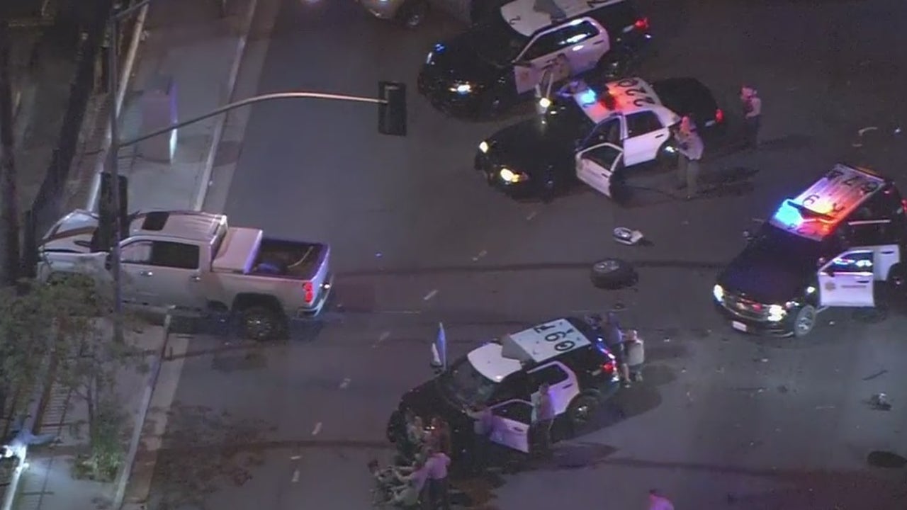 Police Chase Ends In Nasty Crash In East Los Angeles Area | FOX 11 Los ...