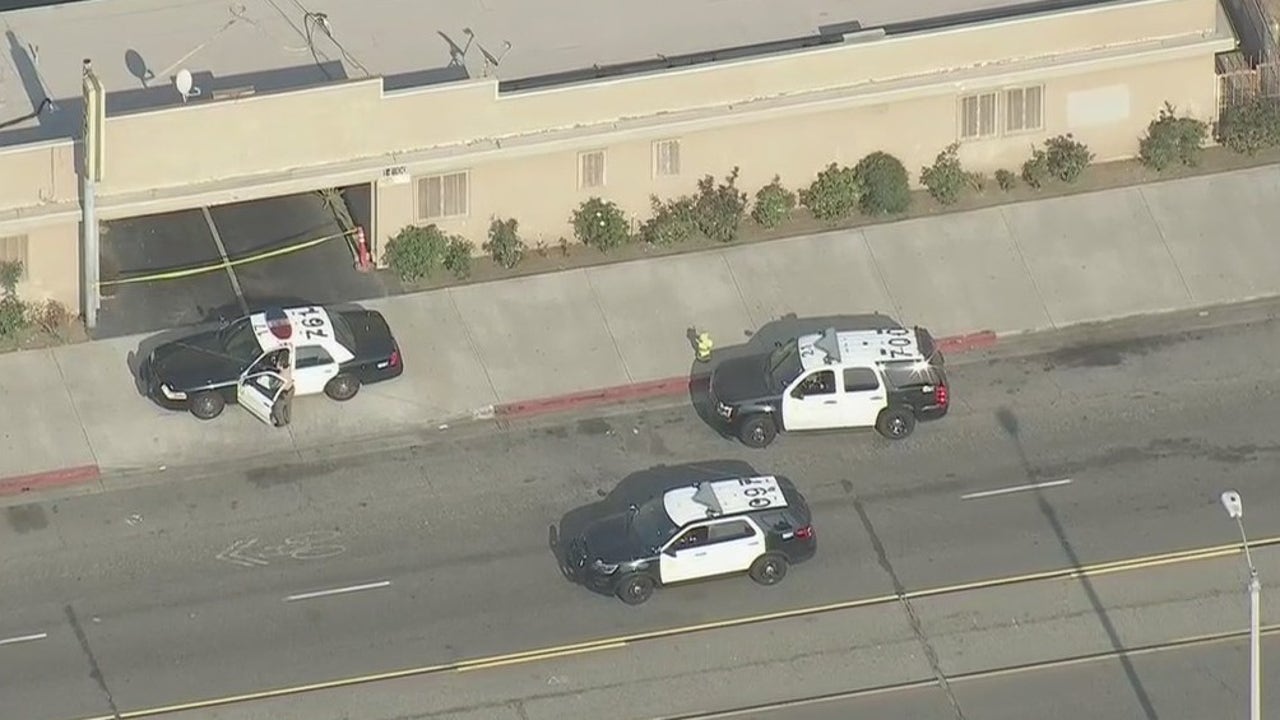 Large police presence in Compton after shooting | FOX 11 Los Angeles