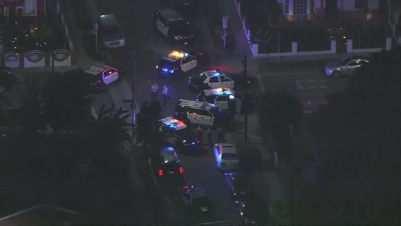 LA County sheriff's deputy shot trying to arrest suspected robber in Lynwood