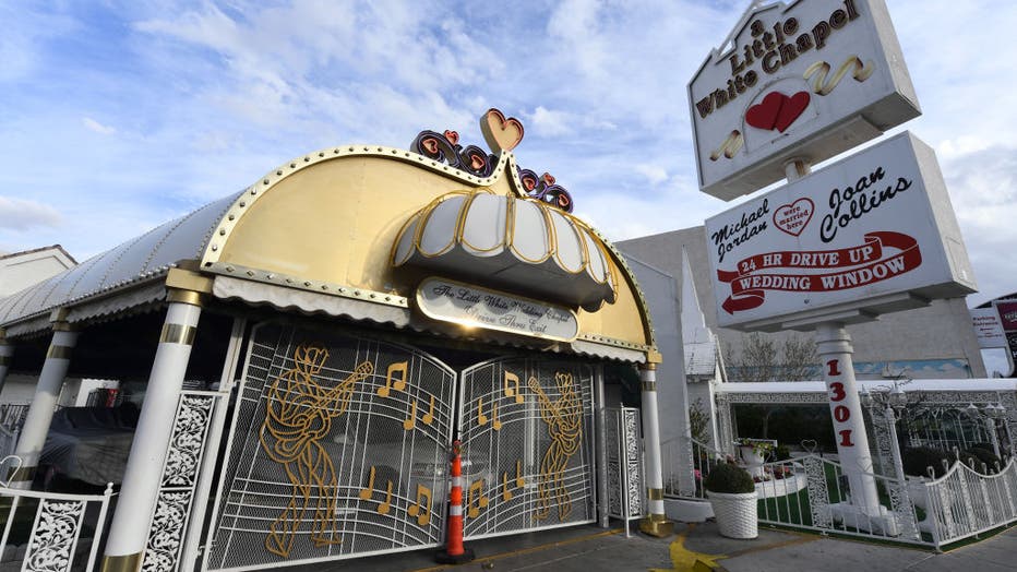 1fc233de-Las Vegas Casinos Close Their Doors In Response To Coronavirus Pandemic