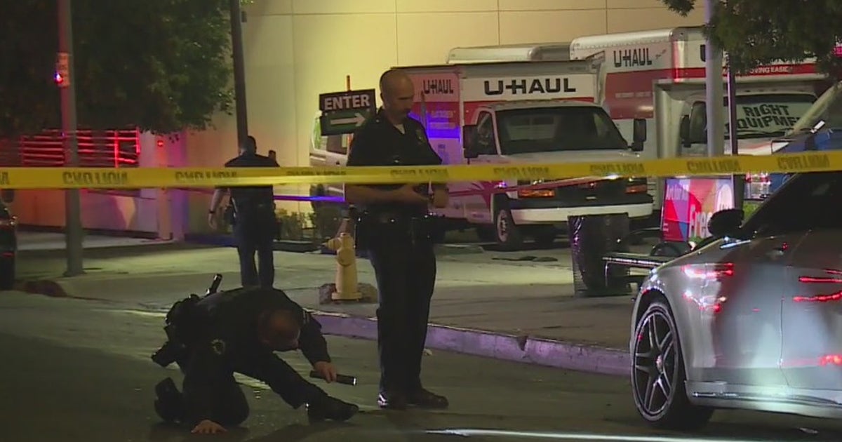 LAPD investigating after deadly shooting in East Hollywood | FOX 11 Los ...