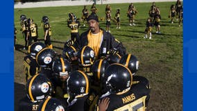 Snoop Dogg helps hype Super Bowl LVI in Los Angeles