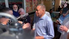 Protester throws egg at Larry Elder, prompting candidate to scramble out of Venice