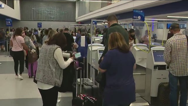 Arrive early! Labor Day travel crunch underway at LAX