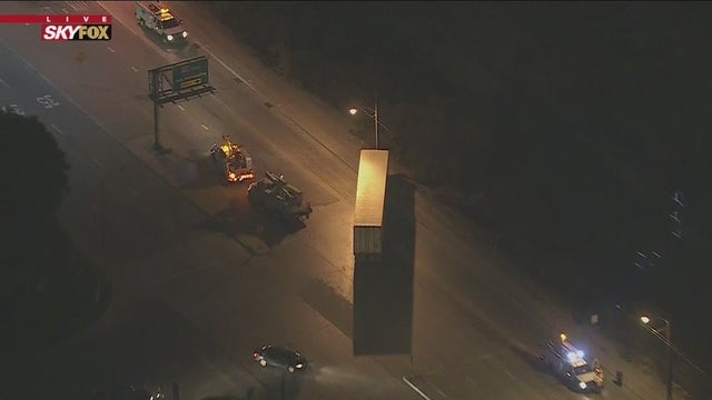Crash on 210 Freeway triggers power outage in Irwindale