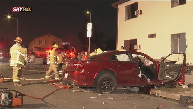 1 killed, 5 hurt in Pacoima crash
