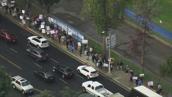 Thousands of California parents take part in statewide walkouts protesting school vaccine mandates