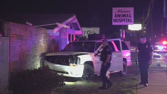 Pursuit of assault suspect in Seal Beach ends in crash, police shooting