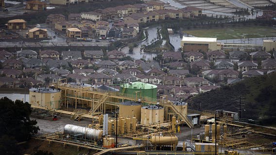 Despite calls to shut it down, CPUC votes to boost storage capacity at Aliso Canyon Natural Gas Facility