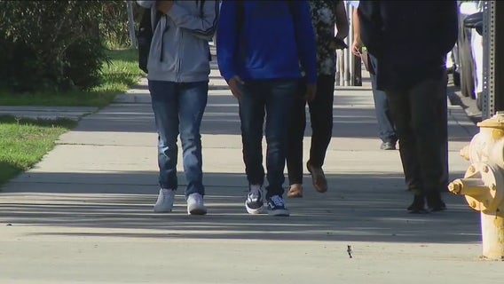 Monday marks deadline for LAUSD teacher vaccine mandate