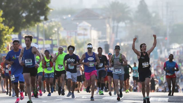 Streets to close from Dodger Stadium to Century City for Sunday's LA Marathon