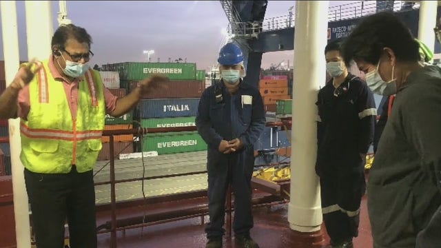 Sailors, crewmembers stuck at sea amid backlog at Port of Long Beach, LA