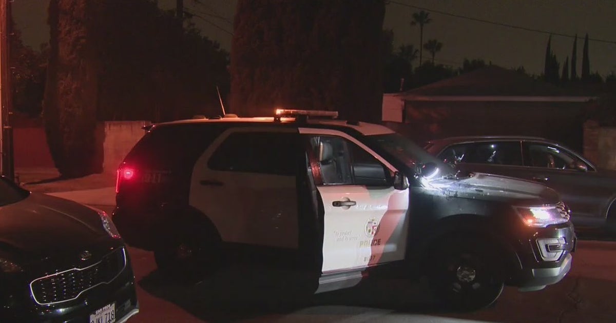 2 women killed in 2 separate homicides in DTLA | FOX 11 Los Angeles