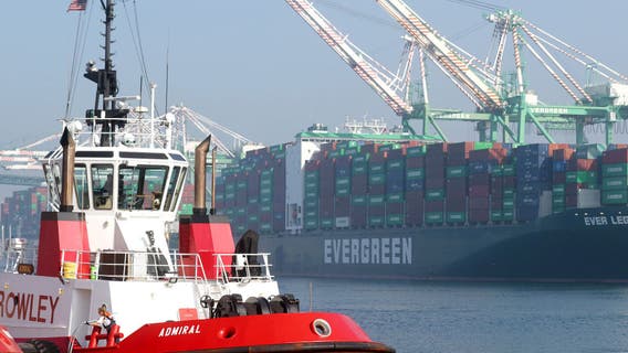 Port of Los Angeles announces fee on lingering empty containers amid backlog