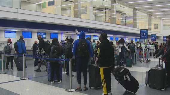 Holiday travel nightmare continues: More flights canceled at LAX, other airports due to COVID issues