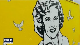 Betty White mural now on display in Melrose neighborhood