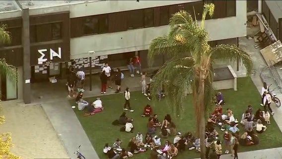 USC frat parties can return, but security guards now required following sex assault allegations