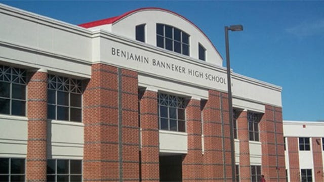 2 students injured in stabbing at Fulton County high school, 3 in custody