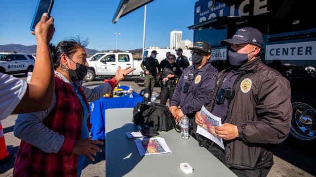 Latino food vendors at Santa Monica Pier say they're treated 'like dogs' by police