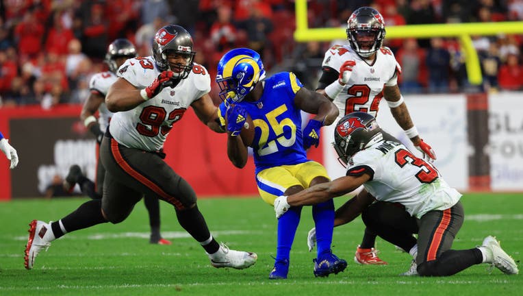 tampa bay buccaneers and the los angeles rams