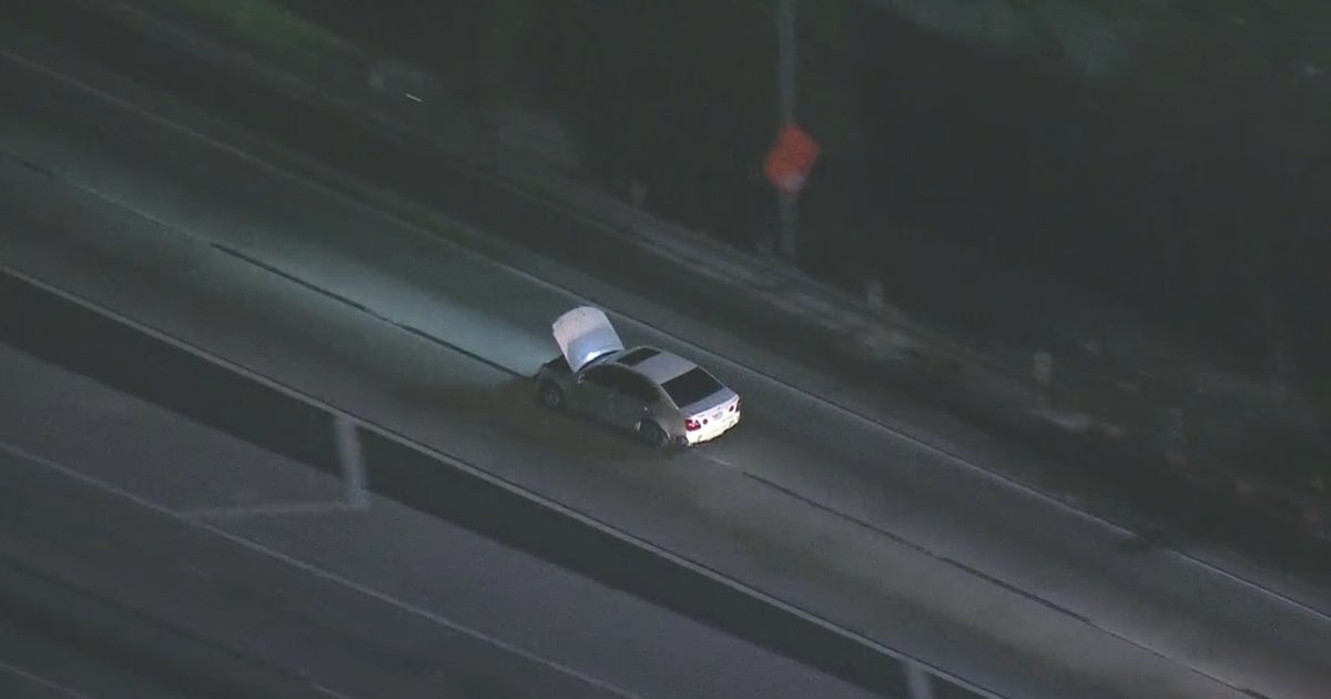 Police Chase: Suspects in custody after high-speed pursuit across LA ...