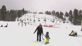 Snow makes its way to SoCal mountains