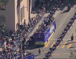 Rams Super Bowl parade: Victory celebration underway from Shrine Auditorium  to LA Coliseum - ABC7 Los Angeles