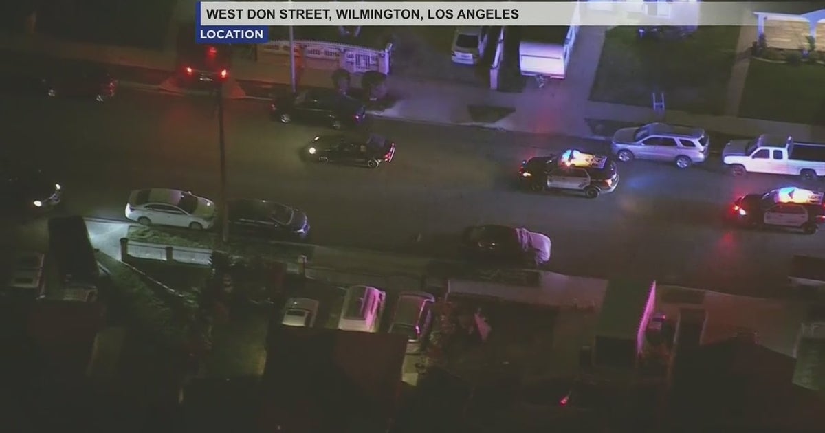 Driver arrested after leading LASD deputies on slow-speed pursuit in ...
