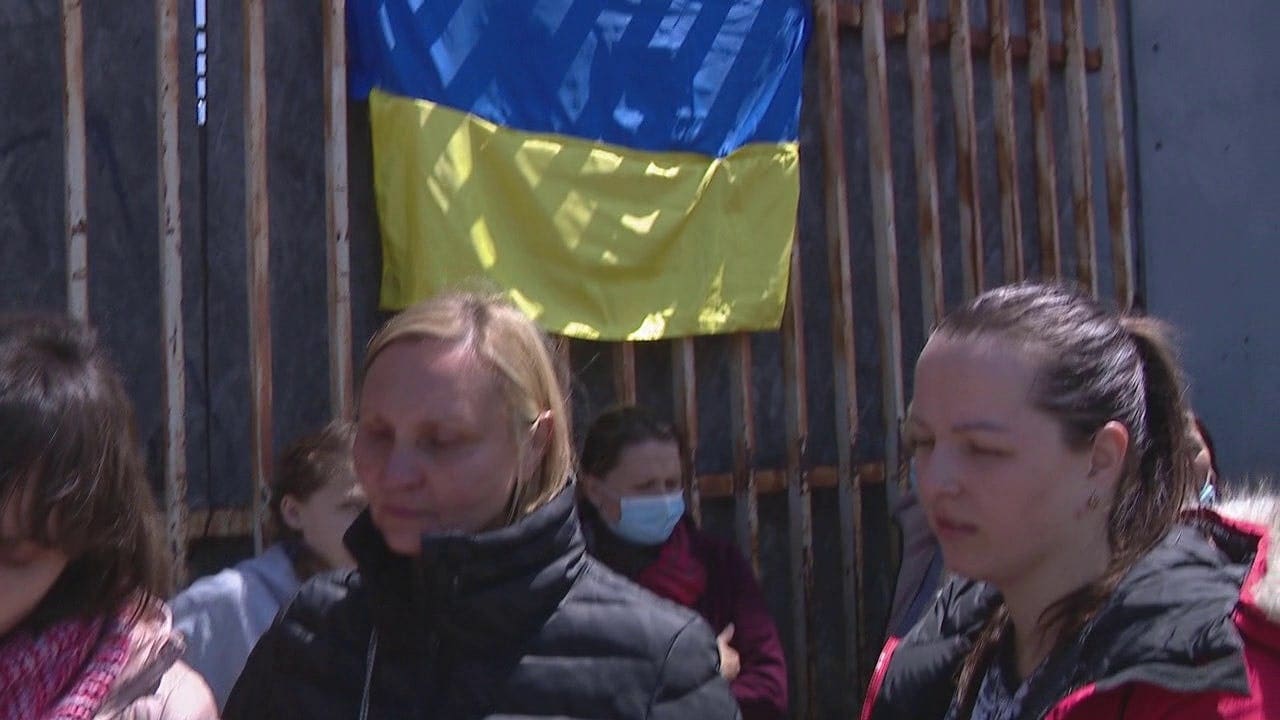 Ukrainian refugees seen waiting in Tijuana after Biden Administration promises to let 100K into U.S. - Vimarsana News
