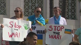 Large demonstration held in Downtown Los Angeles to show support for Ukraine