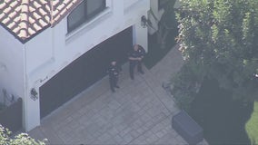 2 suspects sought in Studio City home invasion