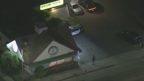 5 suspects terrorize restaurant in Mid-Wilshire, attacking workers and taking cash register