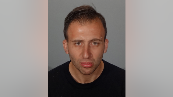 Man sentenced to 7 years for having loaded guns in Glendale Galleria