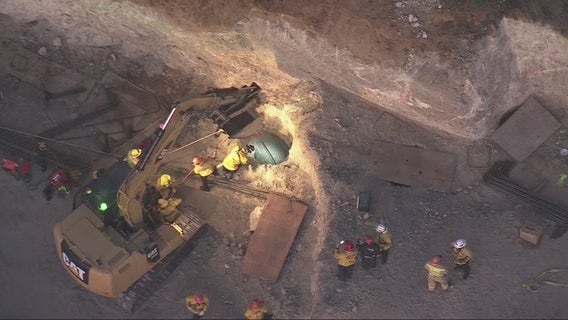 Man falls into 25-foot hole in Ventura County, firefighters say